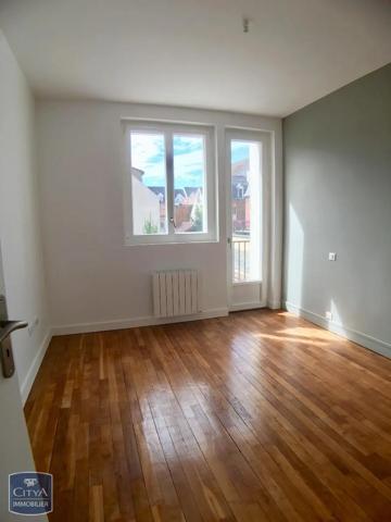 Appartement à louer 5 pièces 102.19m² Beauvais (60000)