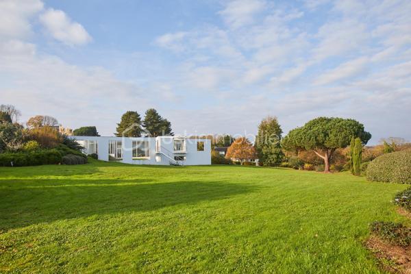 Maison d architecte de 248 m²