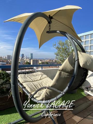 Appartement T3 traversant avec superbe terrasse vue mer et Notre Dame de la GARDE