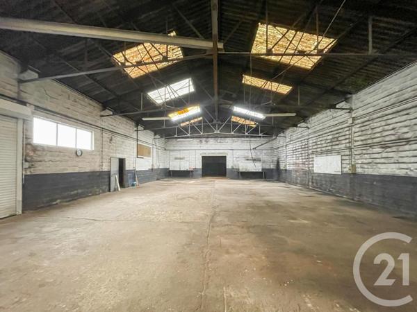 Immeuble à vendre  800 m2 LES SABLES D OLONNE - 85