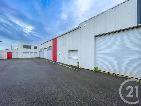 Immeuble à vendre  800 m2 LES SABLES D OLONNE - 85