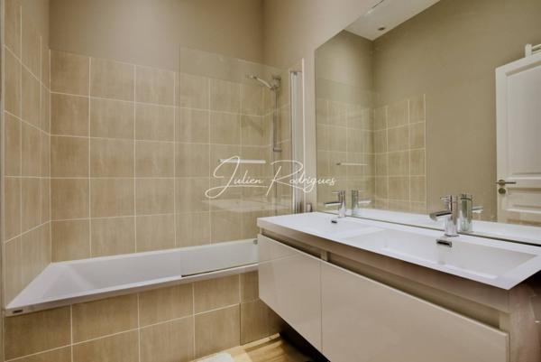 Appartement à vendre 3 pièces de 84 m²