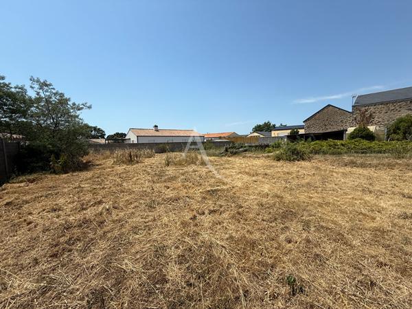 Terrain Vairé 480 m²