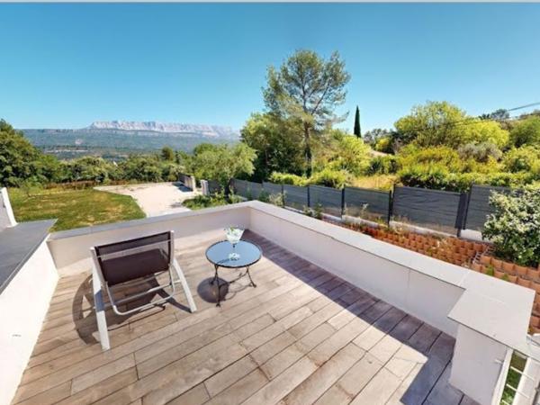 Maison 6 pièces - 203 m²