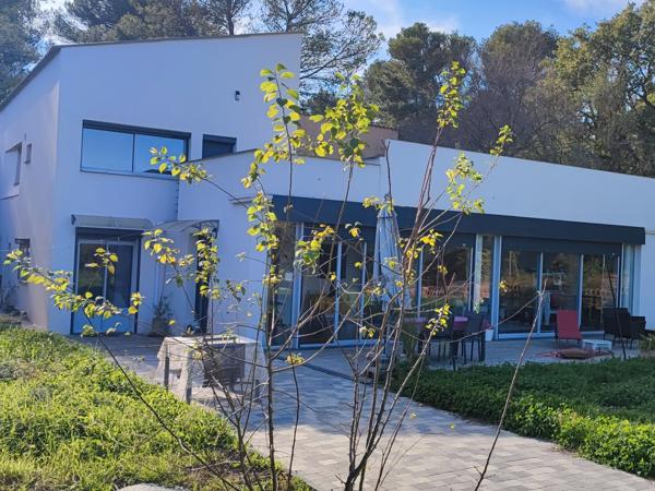 Maison 6 pièces - 203 m²