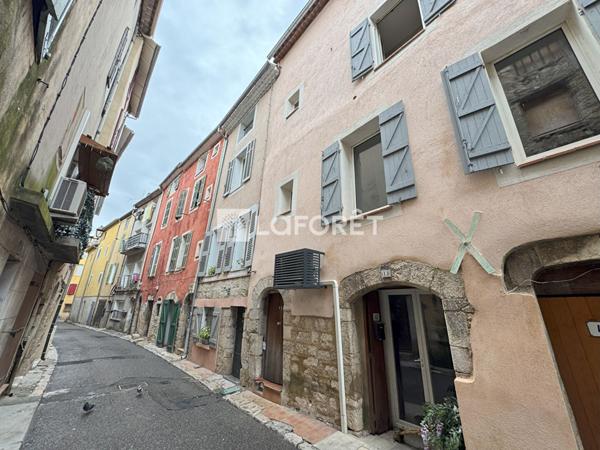 Achat appartement Saint-Maximin-la-Sainte-Baume - 3 pièce(s) - 44 m² - 135 000 €