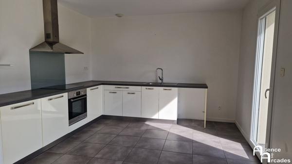 MAISON RECENTE Vayres (33870)