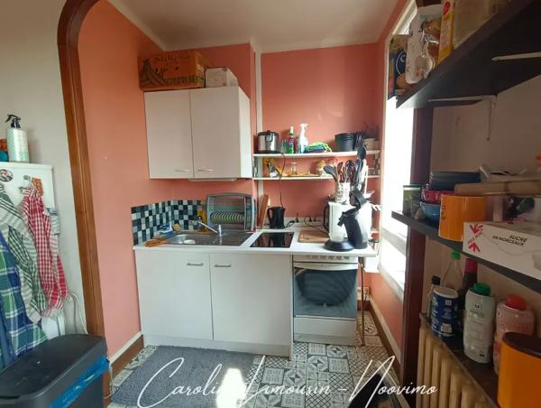 MAISON 4 CHAMBRES + LOCATIF + MAISON A RENOVER - CENTRE BOUR