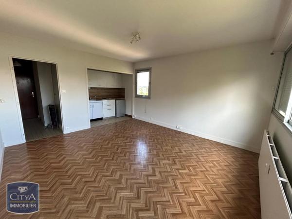 Appartement à louer 1 pièce 29.86m²