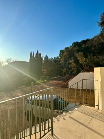 Les Arcs Var - appartement à rénover 54m2+ combles aménageables 40m2