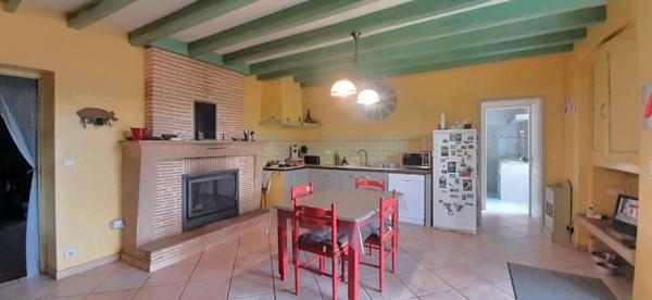 Maison en pierre de 153 m²  4 CH , terrain  clos 1862 m² - GIRONDE (33) - NOUVELLE AQUITAINE