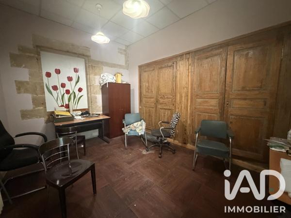 Immeuble à vendre 390 m² Perthes