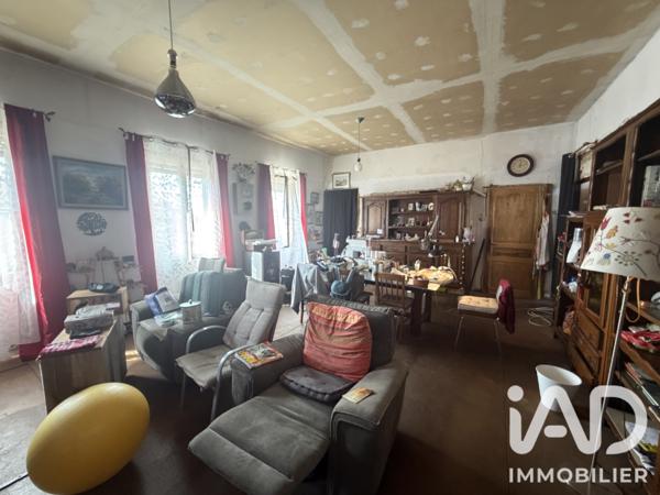 Immeuble à vendre 390 m² Perthes