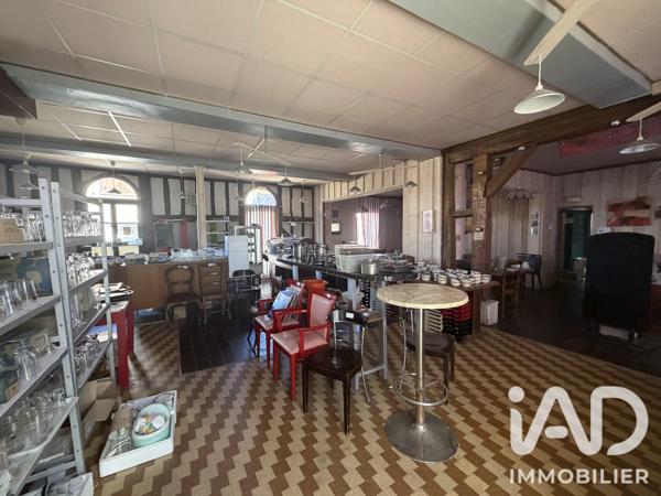 Immeuble à vendre 390 m² Perthes