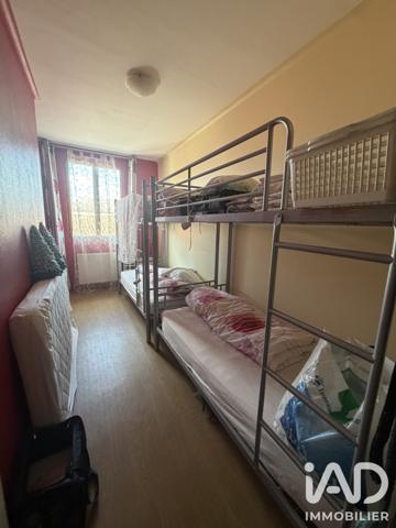 Immeuble à vendre 390 m² Perthes