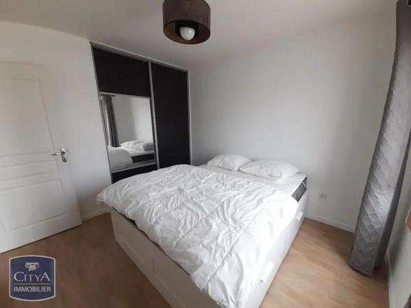 Appartement à louer 2 pièces 42.3m²