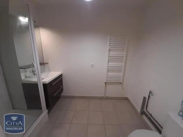 Appartement à louer 2 pièces 42.3m²