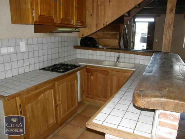 Maison à louer 3 pièces 84.74m² Lafrançaise (82130)
