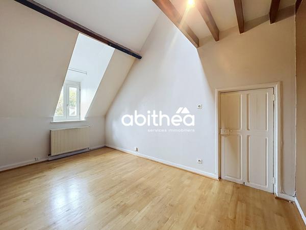 ARRAS VAUBAN – MAISON BOURGEOISE – INVESTISSEMENT MIXTE OU LOCATIF