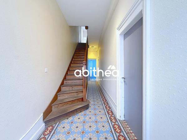 ARRAS VAUBAN – MAISON BOURGEOISE – INVESTISSEMENT MIXTE OU LOCATIF