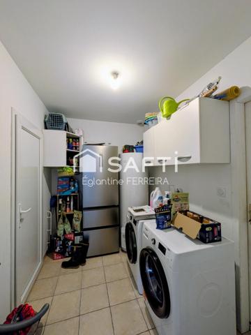 A 10 MINUTES D' ISSOUDUN, PAVILLON PLAIN-PIED DE 2013 T4 AVEC GARAGE ET JARDIN