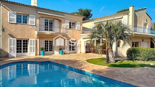 Belle Demeure de 330m² au calme absolu quartier des plaines