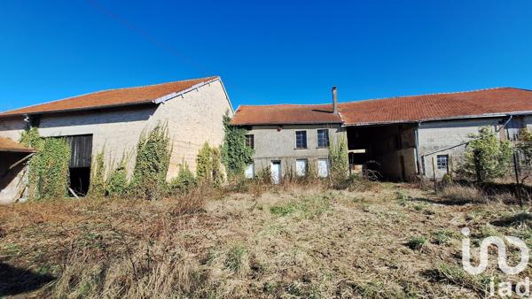 Ferme 4 pièces de 118 m² à Attigny (08130)