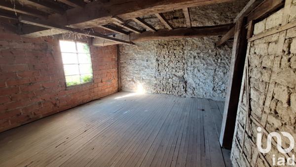 Ferme 4 pièces de 118 m² à Attigny (08130)