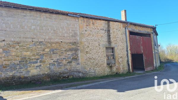 Ferme 4 pièces de 118 m² à Attigny (08130)