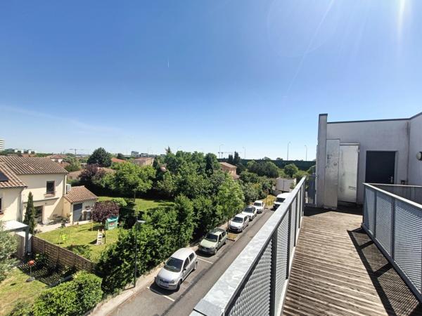 T4 dernier étage avec terrasse et 2 parkings – Toulouse Saint-Martin-du-Touch