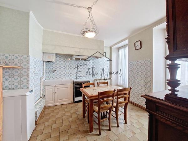 Millau (12100) Duplex à rénover au cœur de Millau : le potentiel à l’état pur !