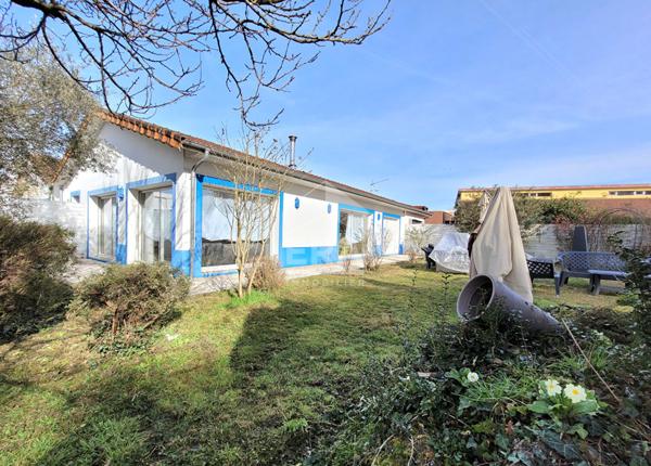 LOCATION MEUBLEE - PAU : Maison de 121m² au calme avec jardin