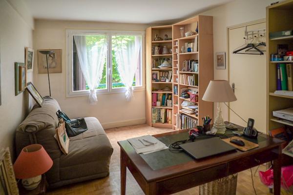 Rare : 4 pièces lumineux avec balcon, vue sur jardin et studio indépendant.