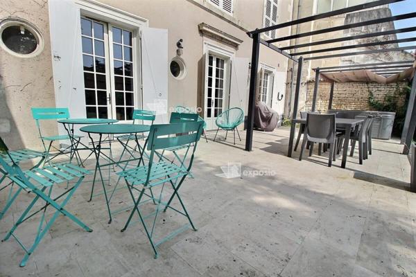 Immeuble Niort 12 pièce(s) 362 m2