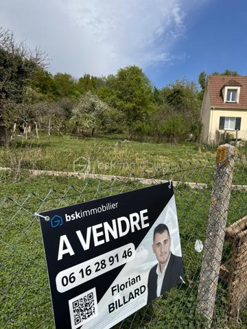 Terrain de 1 581 m²