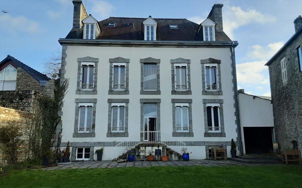 Appartement à louer    2 pièces • 45,09 m2 Guingamp