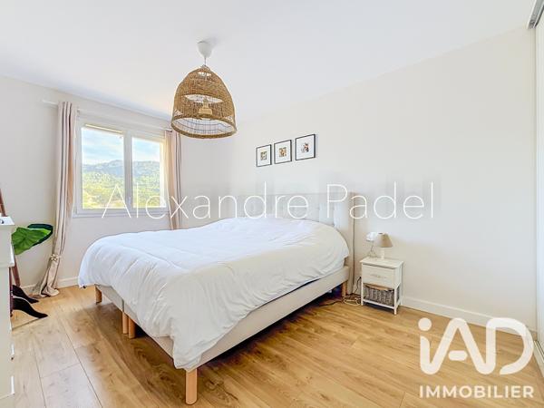 Maison à vendre 4 pièces 112 m² Le Castellet