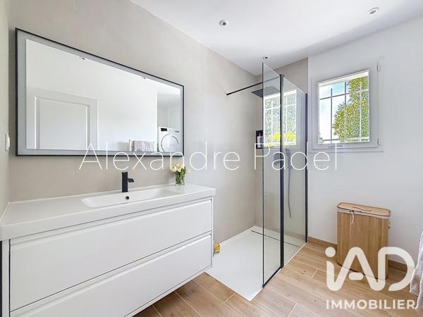 Maison à vendre 4 pièces 112 m² Le Castellet