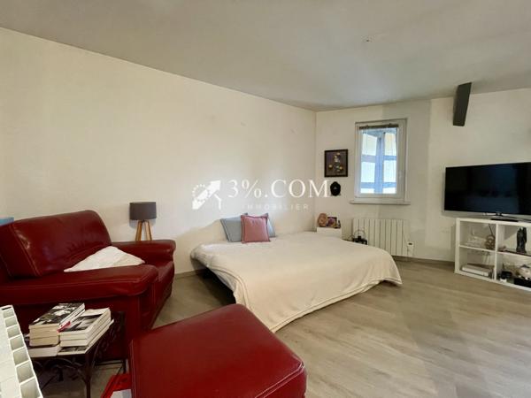 3%.COM - EXCLUSIVITÉ à LAMPERTHEIM, F3 en duplex de 65m², 1 grand garage. Lampertheim (67450)