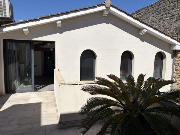 Maison 9 pièce(s) 5 chambre(s) 195.37 m²