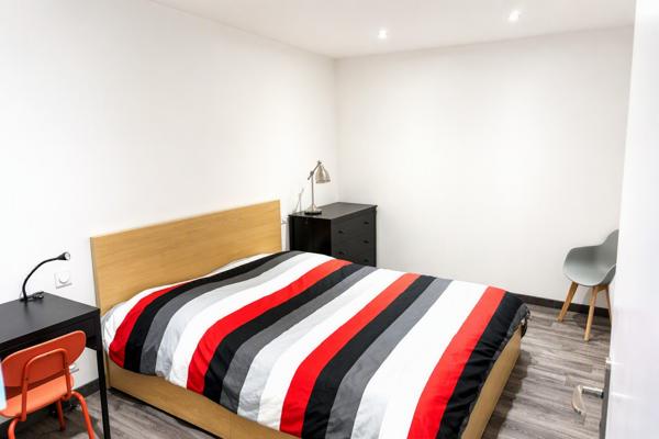 Maison 9 pièce(s) 5 chambre(s) 195.37 m²