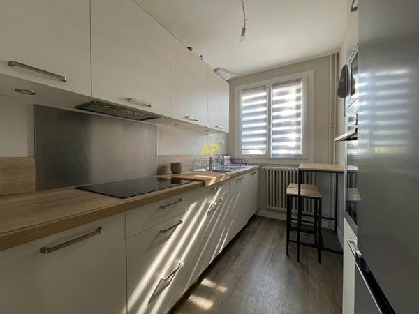 2 chambres refait à neuf ! 195 000 € ** - Référence 1877