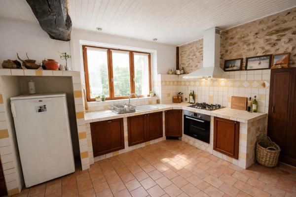 Maison de charme  de 82 m², 3 chambres