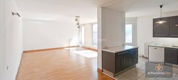Vente Appartement 5 pièces 101 m2 à Bondoufle