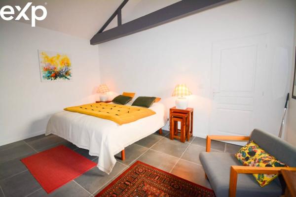 Exceptionnel proche de Bordeaux-Demeure familiale rénovée avec Piscine et Parc