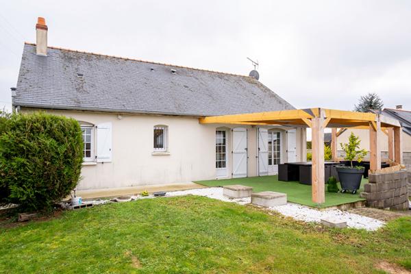 Pavillon 3 chambres lumineux avec vue sur les vignes - ÉPIEDS, proche Saumur