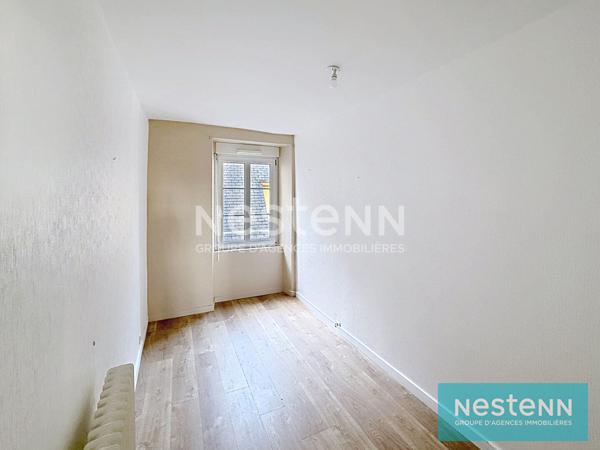 Vente d'un appartement de 3 pièces dans le centre ville de Lamballe