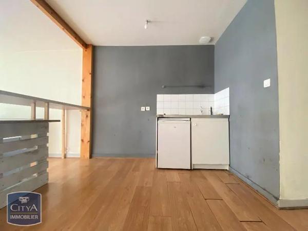 Appartement à louer 2 pièces 68.93m² Nantes (44000)