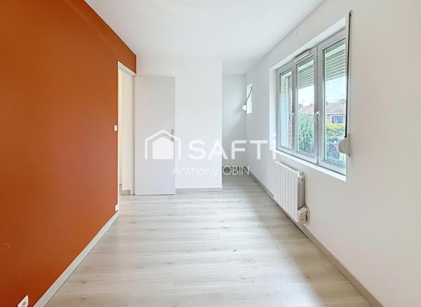 Maison de ville, cave et jardin