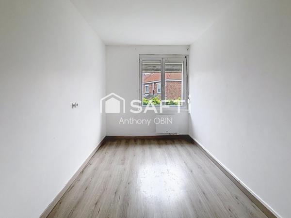 Maison de ville, cave et jardin